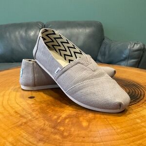 Women’s TOMS Alpargata Light Gray Heritage Canvas NWOT Size 8